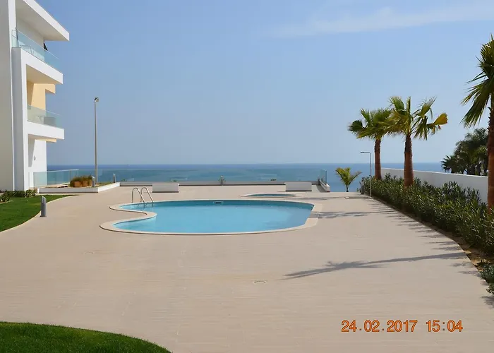 Porto De Mos Golf & Al-40312 4* ラゴス